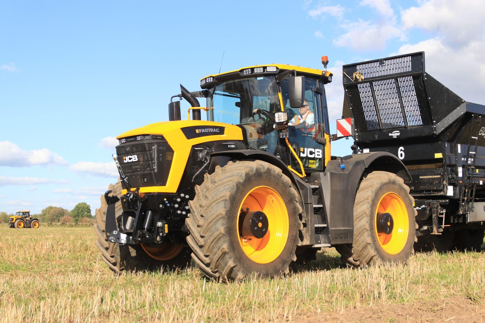 JCB Fastrac 8330 Field Tractor